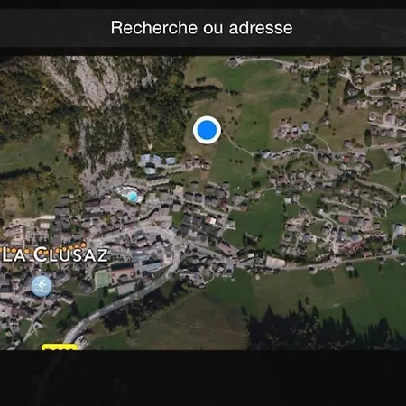 Cozy Dans 6 Pers Voiture 4 Roues Motrice A Dispo * La Clusaz